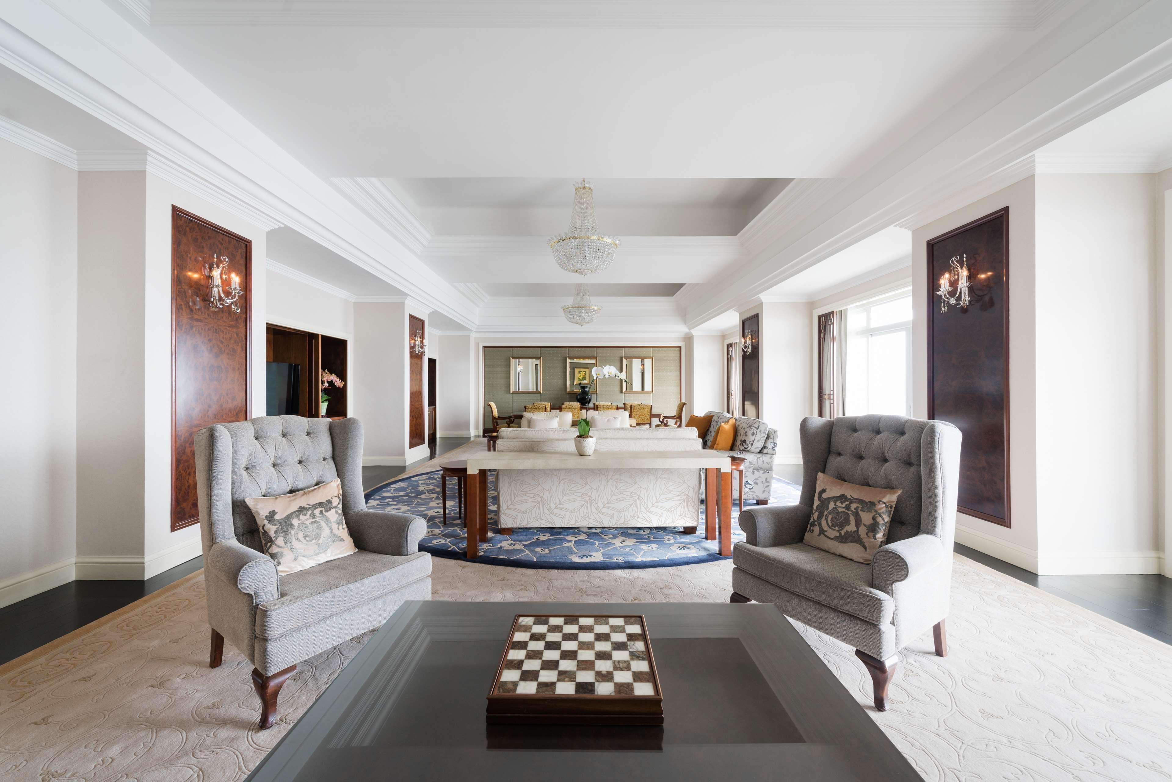 Shangri-La Singapore Exterior photo The Imperial Suite